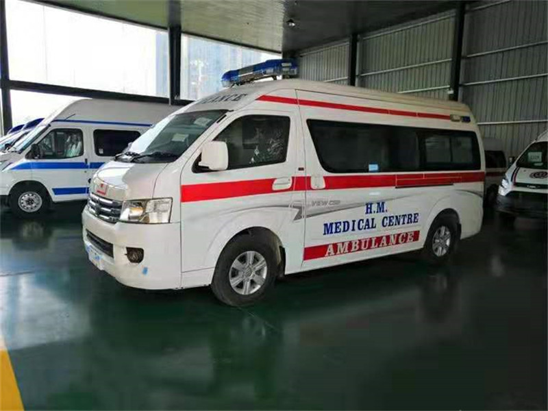 福田G9救護(hù)車（轉(zhuǎn)運(yùn)型、監(jiān)護(hù)型）汽油版