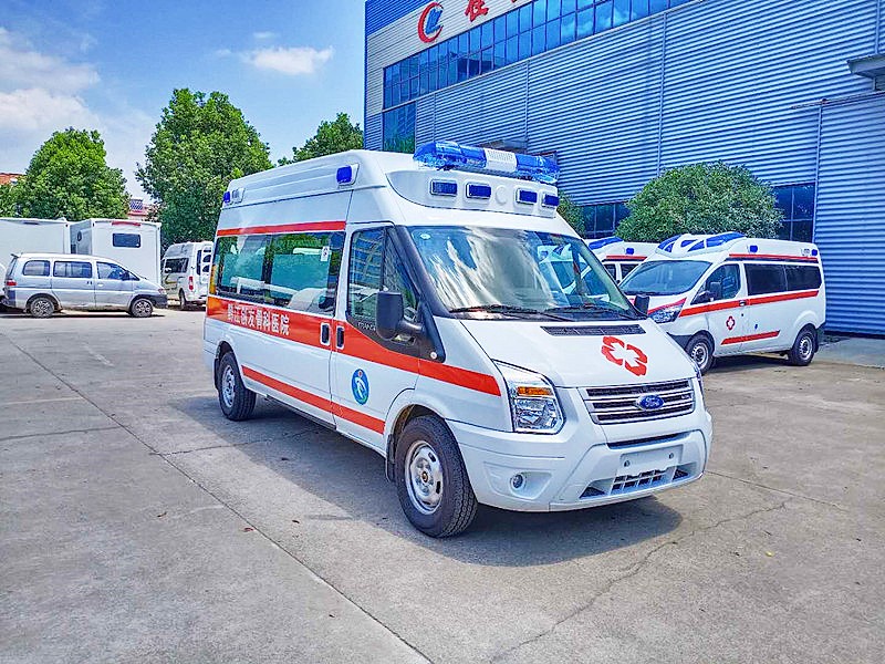 福特新時代長軸高頂負壓救護車