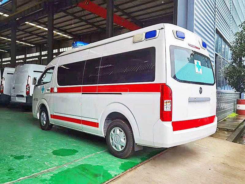福田G9救護(hù)車