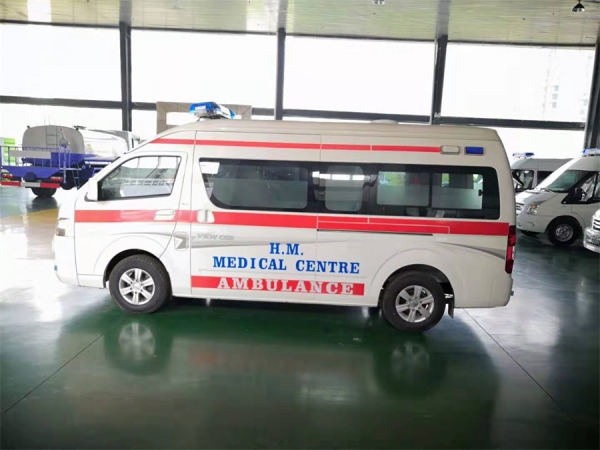 國六福田G9轉(zhuǎn)運(yùn)型救護(hù)車