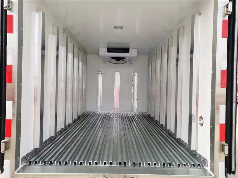 國六 福田3.1米藥品運(yùn)輸冷藏車