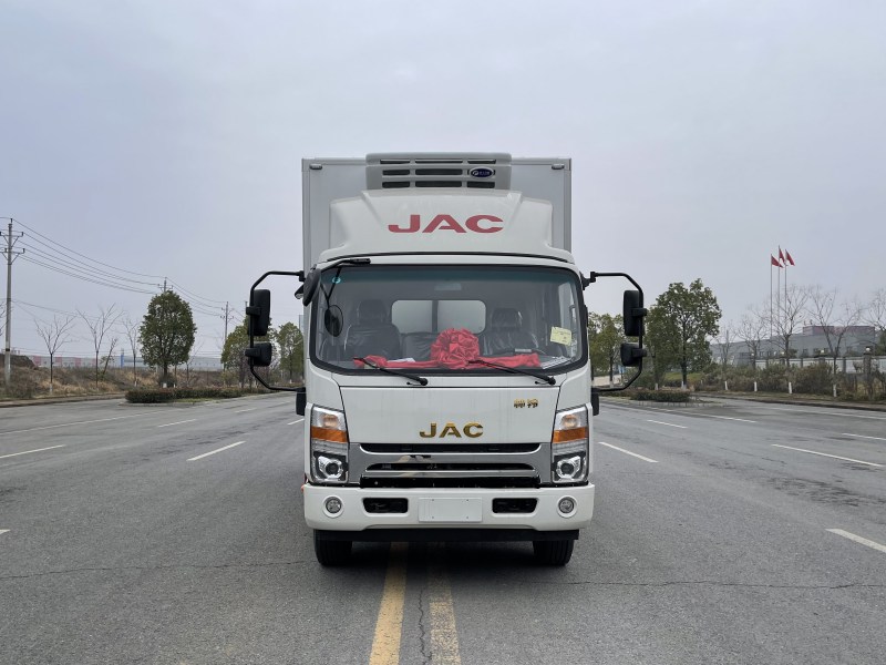 國六江淮5.2米冷藏車
